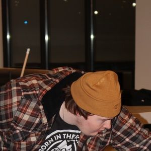 Meet your Posher, Dylan